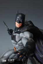 Load image into Gallery viewer, PRE-ORDER: BATMAN CLASSIC SIXTH SCALE STATUE