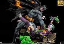 Load image into Gallery viewer, BATMAN VS THE JOKER: ETERNAL ENEMIES PREMIUM FORMAT