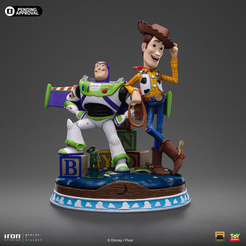 PRE-ORDER: BUZZ AND WOODY DELUXE ART SCALE