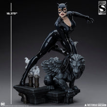 Load image into Gallery viewer, PRE-ORDER: CATWOMAN QUARTER SCALE MAQUETTE