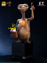 Load image into Gallery viewer, PRE-ORDER: E.T. 1/3 SCALE MAQUETTE