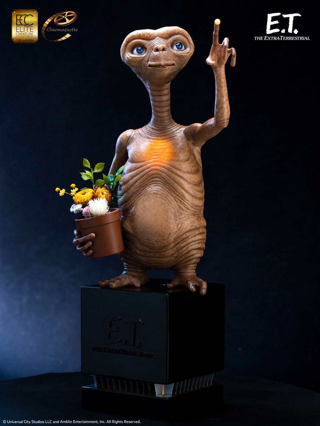 PRE-ORDER: E.T. 1/3 SCALE MAQUETTE