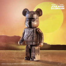 Load image into Gallery viewer, THE MANDALORIAN 400% BEARBRICK