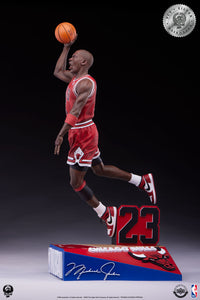 PRE-ORDER: MICHAEL JORDAN 1/4 SCALE STATUE