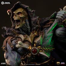 Load image into Gallery viewer, PRE-ORDER: SKELETOR UNLEASHED DELUXE ART SCALE