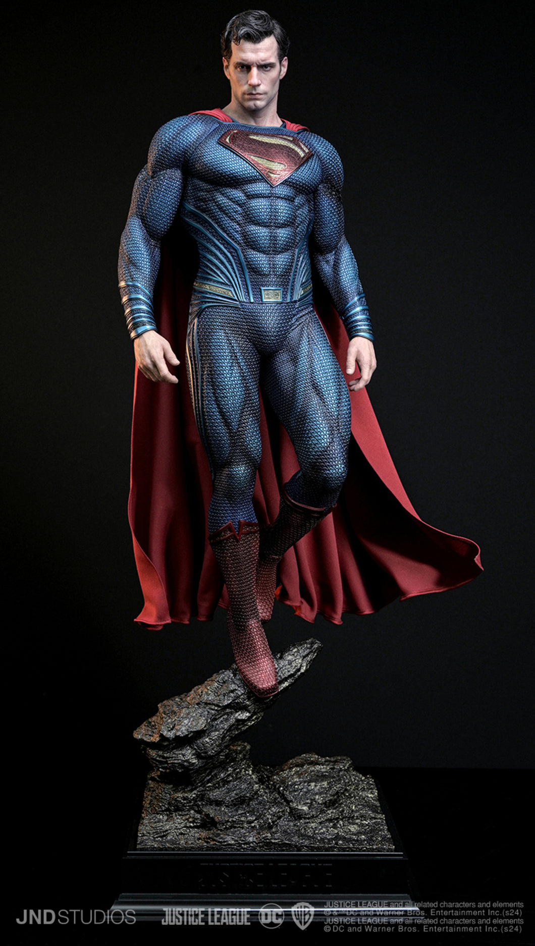 JUSTICE LEAGUE SUPERMAN HYPERREAL STATUE