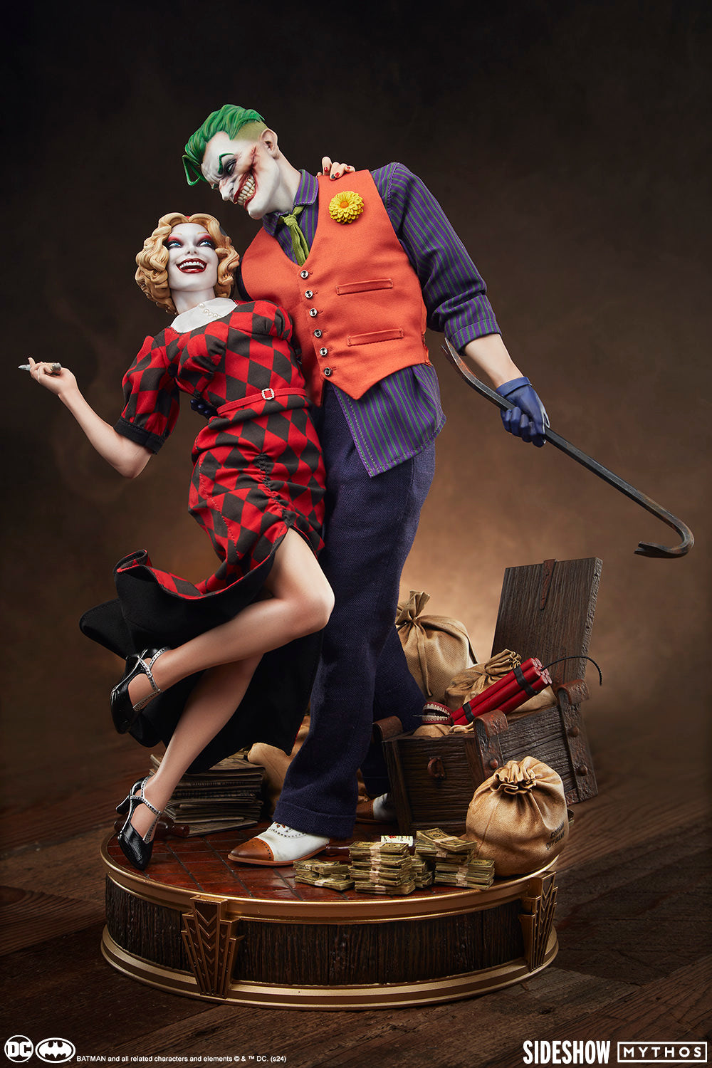 PRE-ORDER: THE JOKER AND HARLEY DIORAMA