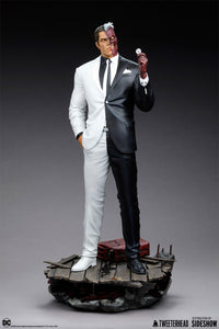 PRE-ORDER: TWO-FACE SIXTH SCALE MAQUETTE