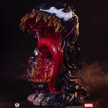 Load image into Gallery viewer, PRE-ORDER: VENOM FINE ART BUST DELUXE VERSION