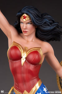 WONDER WOMAN SIXTH SCALE MAQUETTE