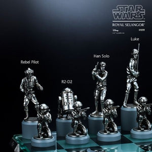 STAR WARS CHESS SET