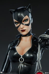 PRE-ORDER: CATWOMAN