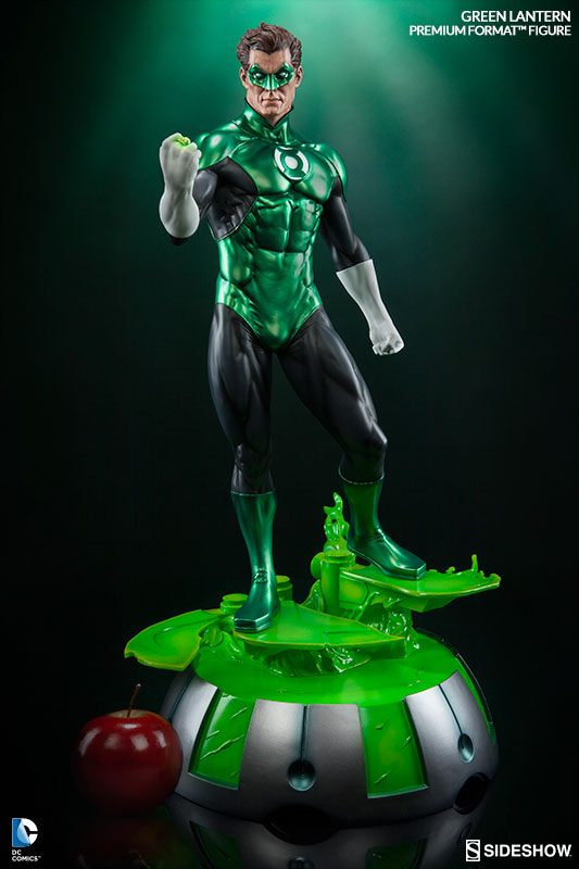Green Lantern Premium Format Statue