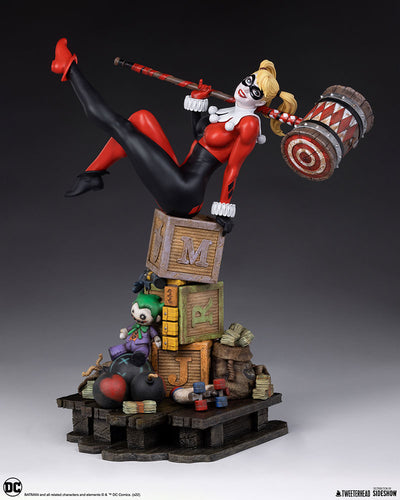 PRE-ORDER: HARLEY QUINN 1/6 SCALE MAQUETTE