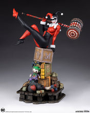 Load image into Gallery viewer, PRE-ORDER: HARLEY QUINN 1/6 SCALE MAQUETTE