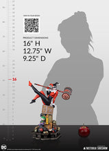 Load image into Gallery viewer, PRE-ORDER: HARLEY QUINN 1/6 SCALE MAQUETTE