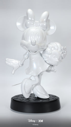 PRE-ORDER: MINNIE MOUSE PEARL WHITE VERSION