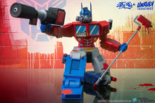 Load image into Gallery viewer, OPTIMUS PRIME DESIGNER COLLECTIBLE STATUE