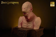 Load image into Gallery viewer, PALE MAN BUST