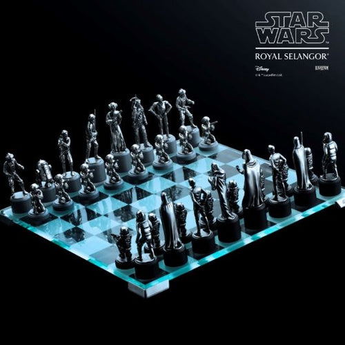 STAR WARS CHESS SET