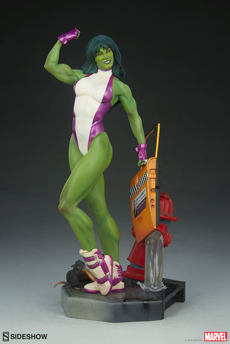 SHE-HULK STATUE