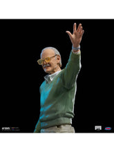 Load image into Gallery viewer, PRE-ORDER: STAN LEE LEGENDARY YEARS ART SCALE