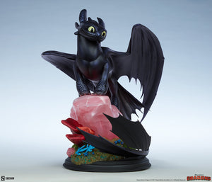 PRE-ORDER: TOOTHLESS STATUE