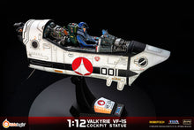Load image into Gallery viewer, VALKYRIE VF-1S COCKPIT STATUE